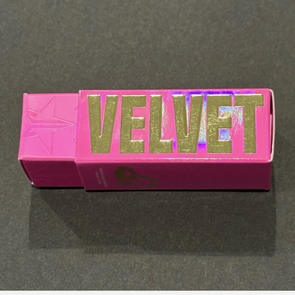 JEFFREE STAR NWT VELVET TRAP GOD’S GIFT